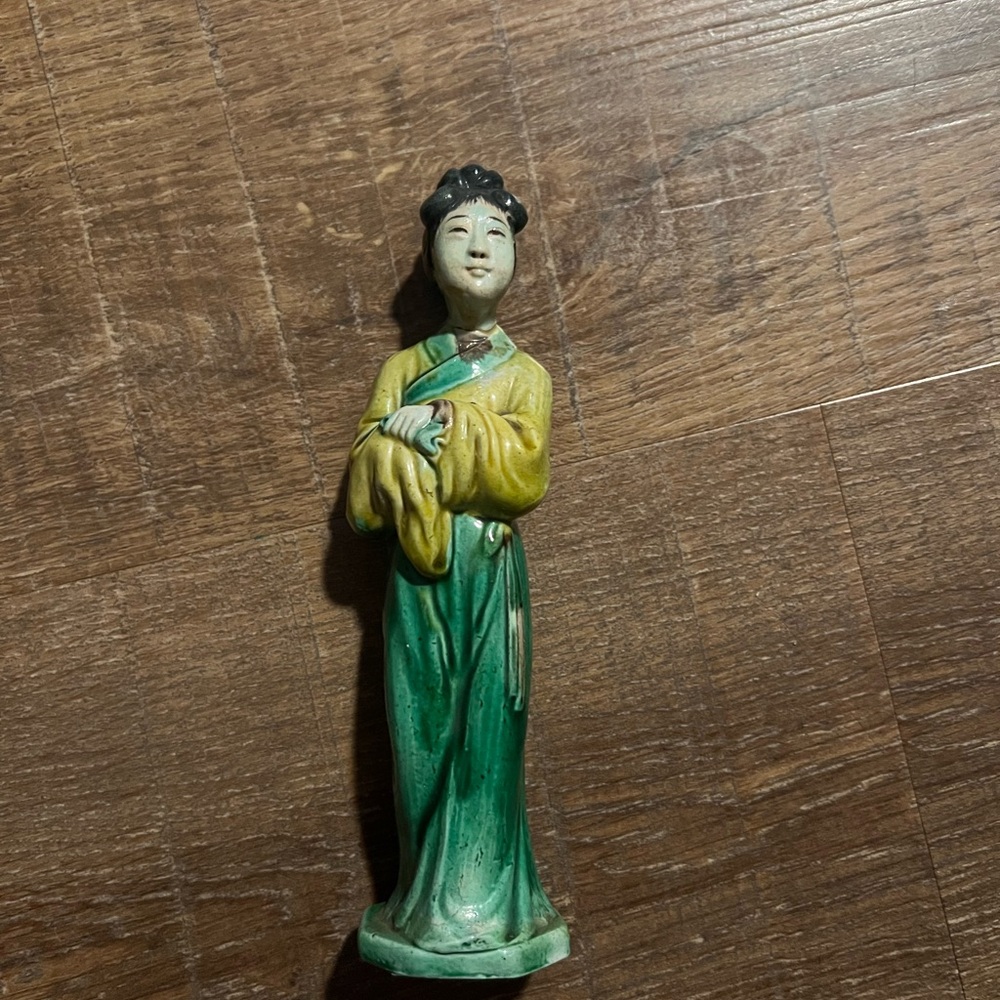 Chinese pottery